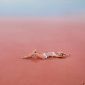 Розовое озеро. Крым. Фотограф - Сергей Юшков