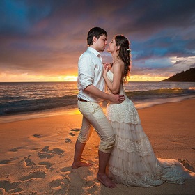 Seychelles sunset wedding (Mahe, Seychelles)